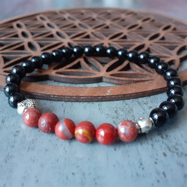 Bracelet Bouddha Jaspe rouge et Onyx