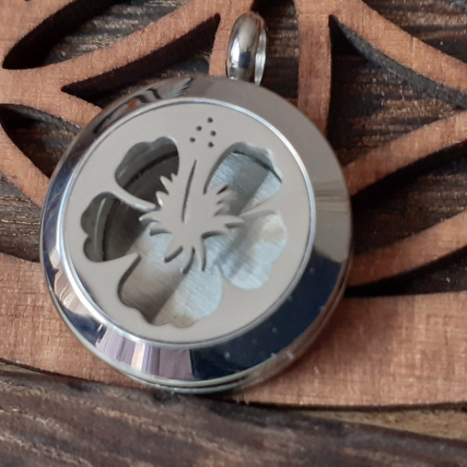 Pendentif - Hibiscus - MA417