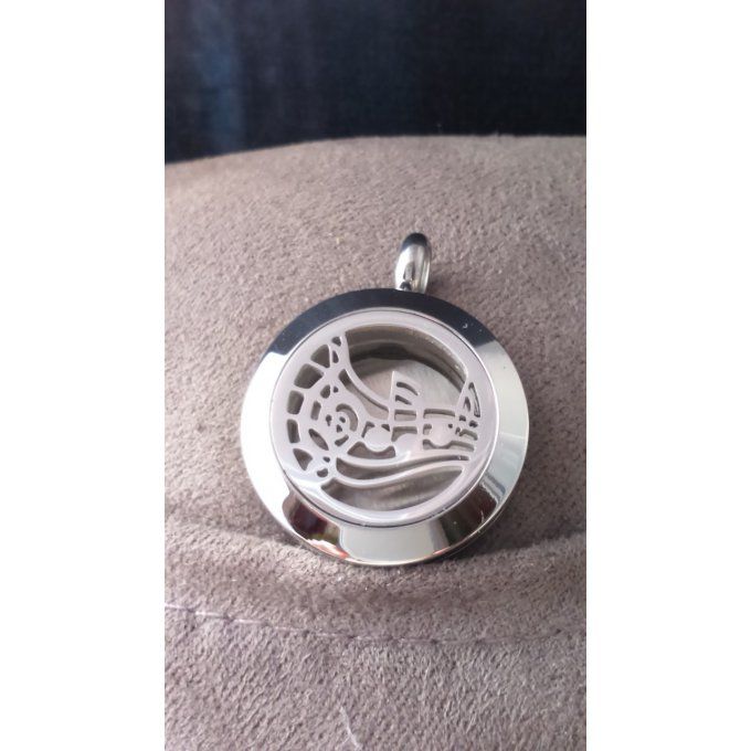 Pendentif - Musique - MA037