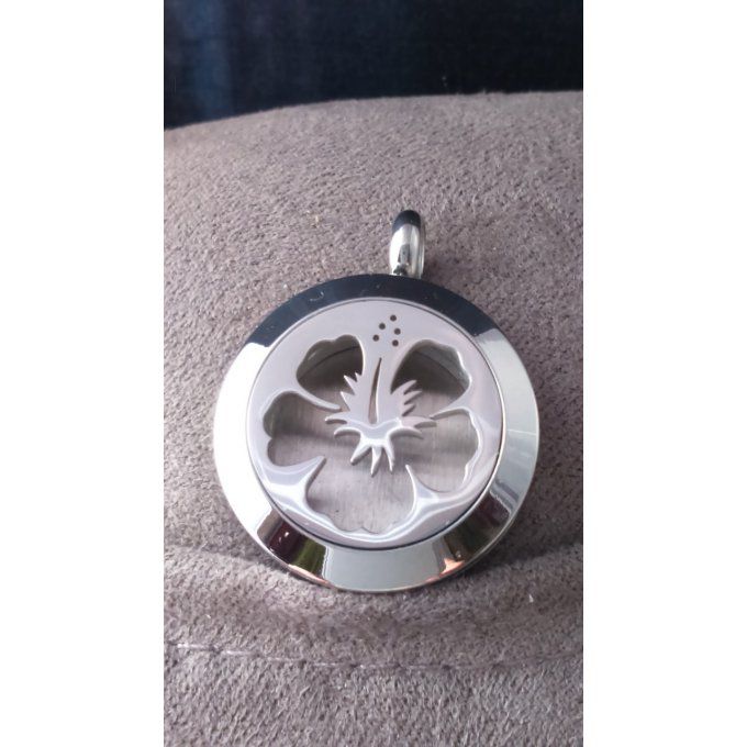 Pendentif - Hibiscus - MA417