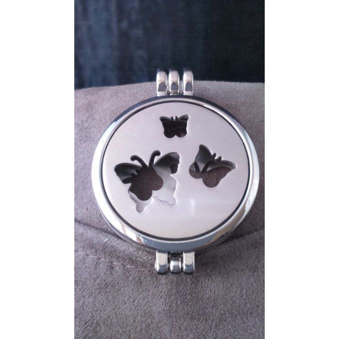 Pendentif HE- Papillon